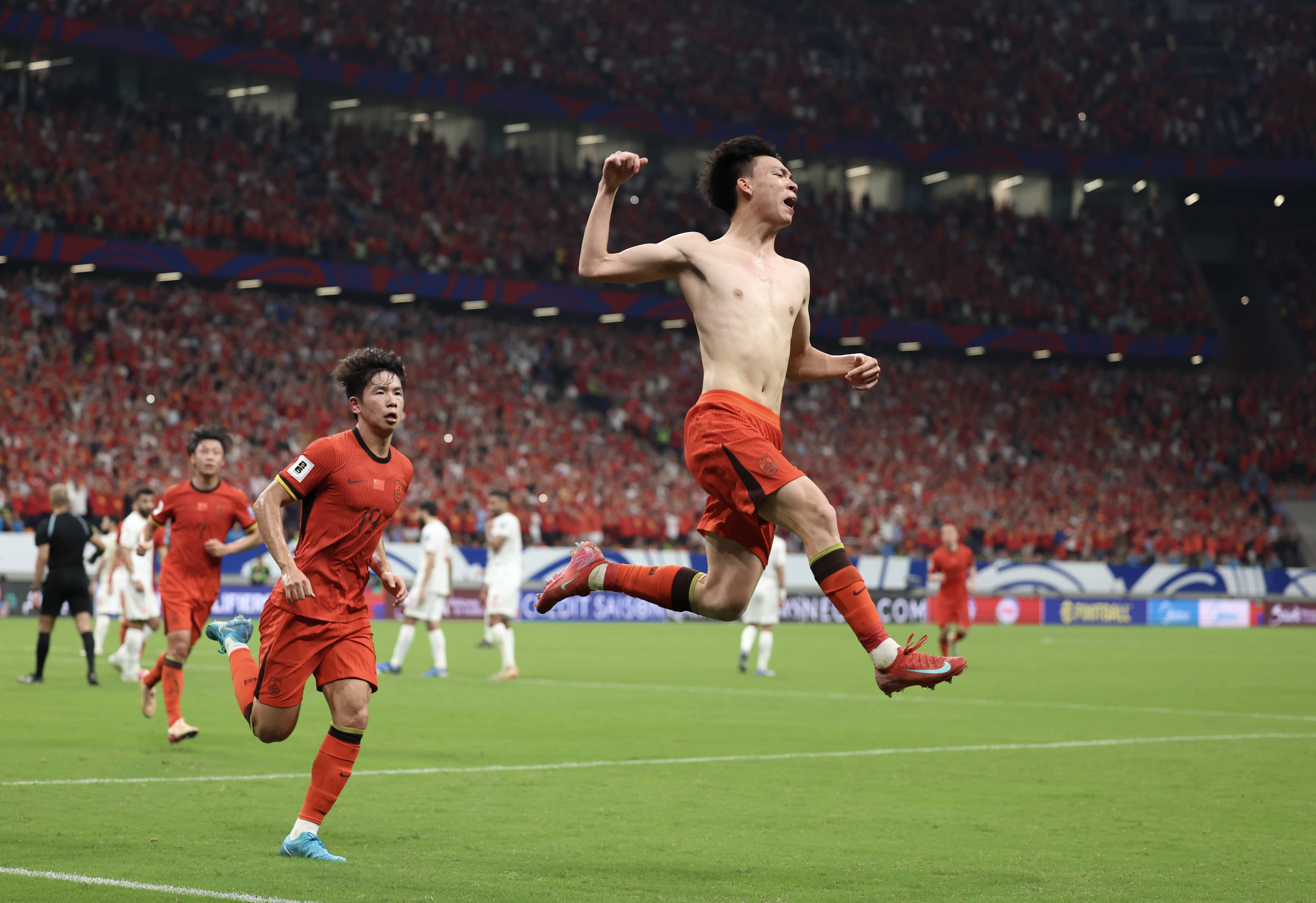 Wang Yudong：謝謝Wei Shihao向我放棄10號(hào) 伊萬(wàn)在點(diǎn)球之前問(wèn)自己