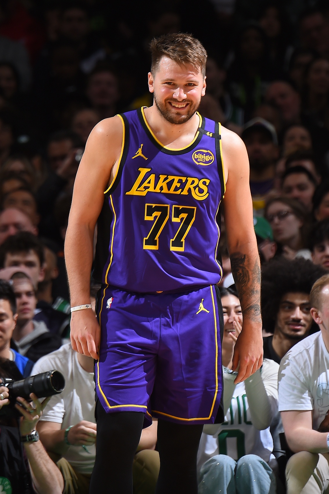 大錢！湖人可以在27年內與Doncic簽約3.23億 如果您等待1年 則可以簽署4.18億次5年